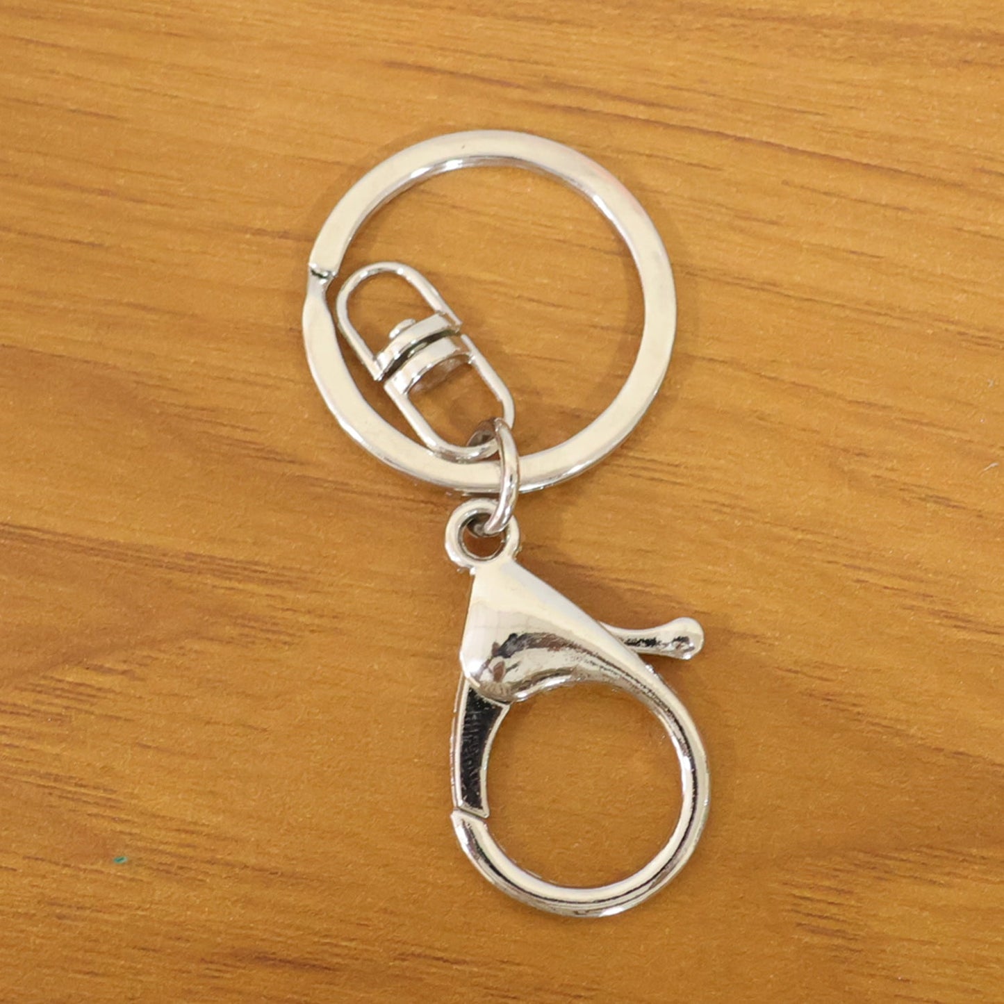 stylish metal keychain for everyday use